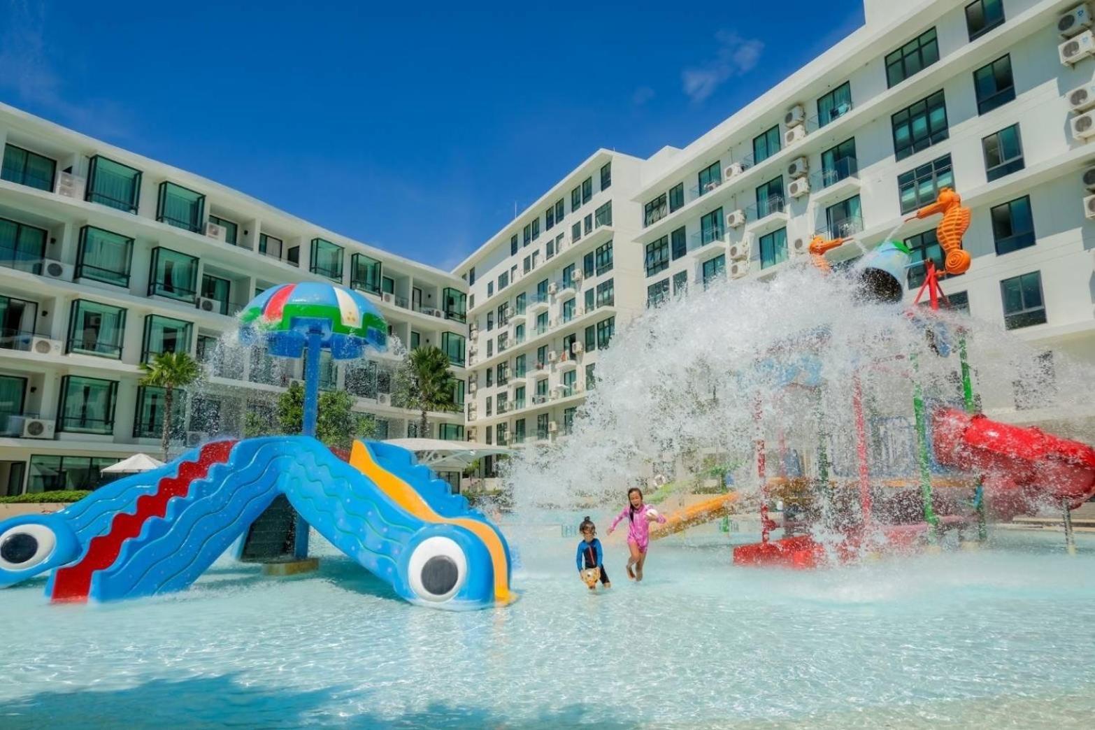 Wyndham La Vita Phuket Rawai Ngoại thất bức ảnh